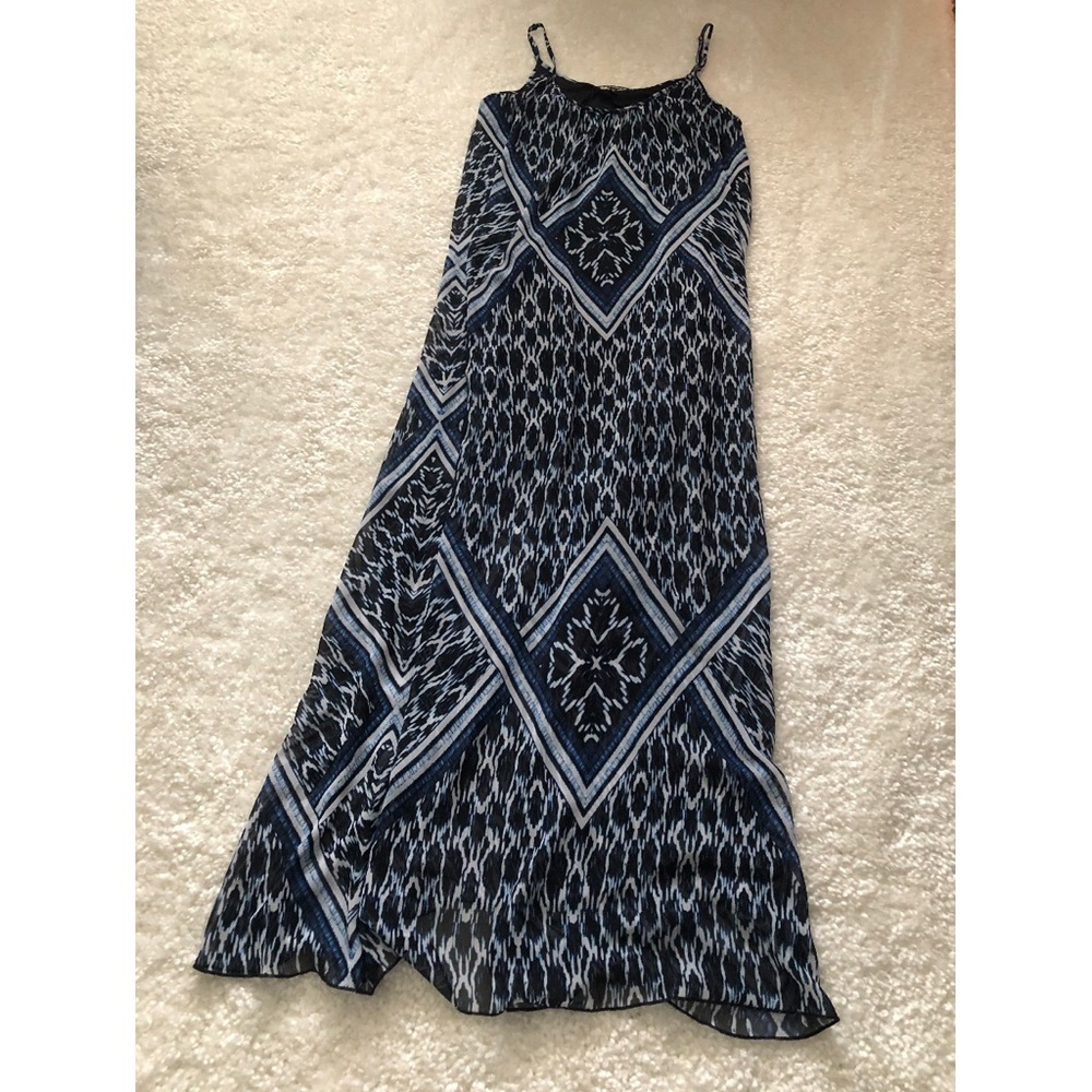 Express Summer Dress - Picture 3 of 6